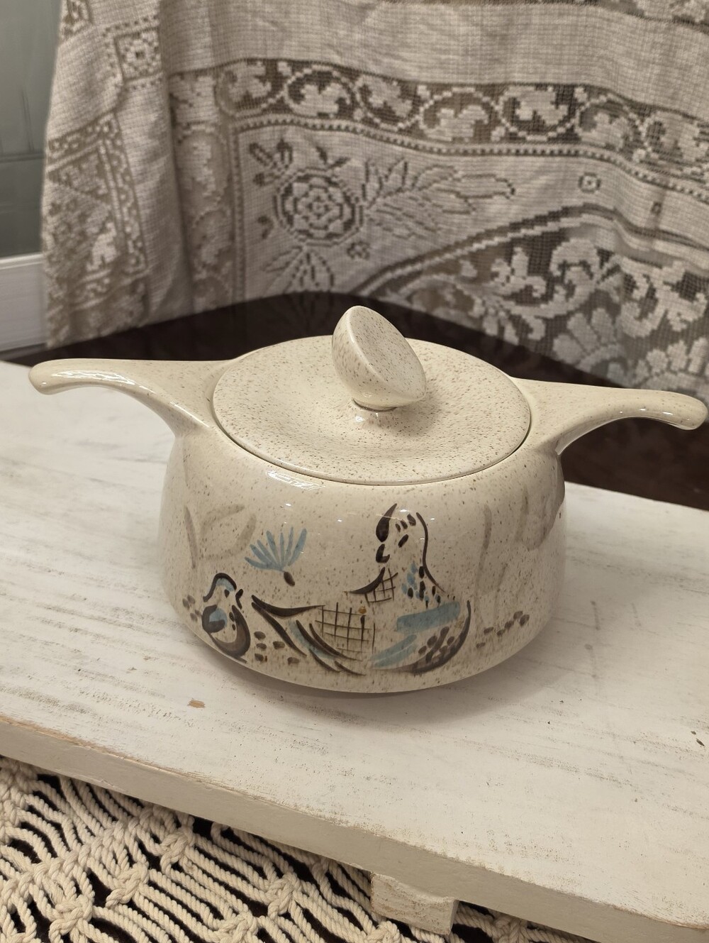 Vintage Red Wing Pottery Bob White 2 Qt Covered Casserole Dish Lid MCM